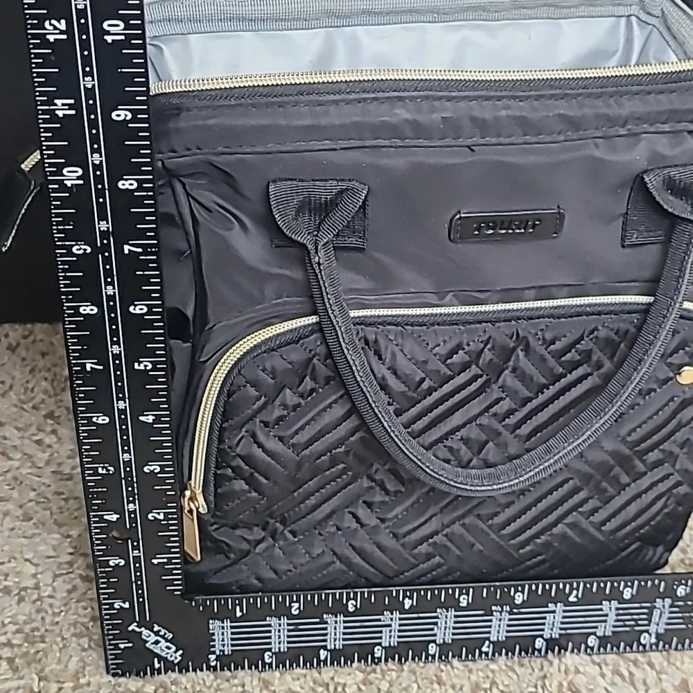 Tourit Black Quilted Lunch Bag